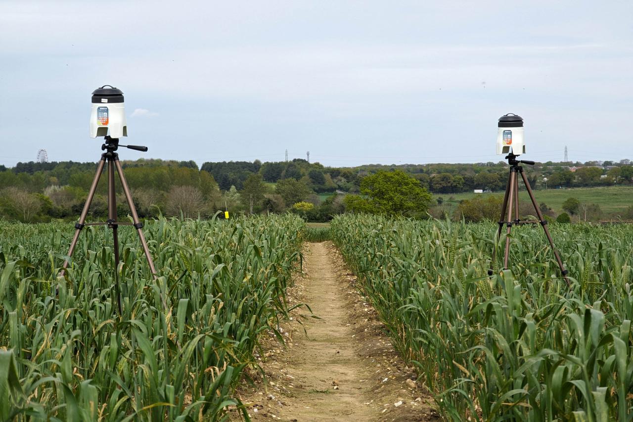 Air samplers in a crop field at Church Farm, Bawburgh